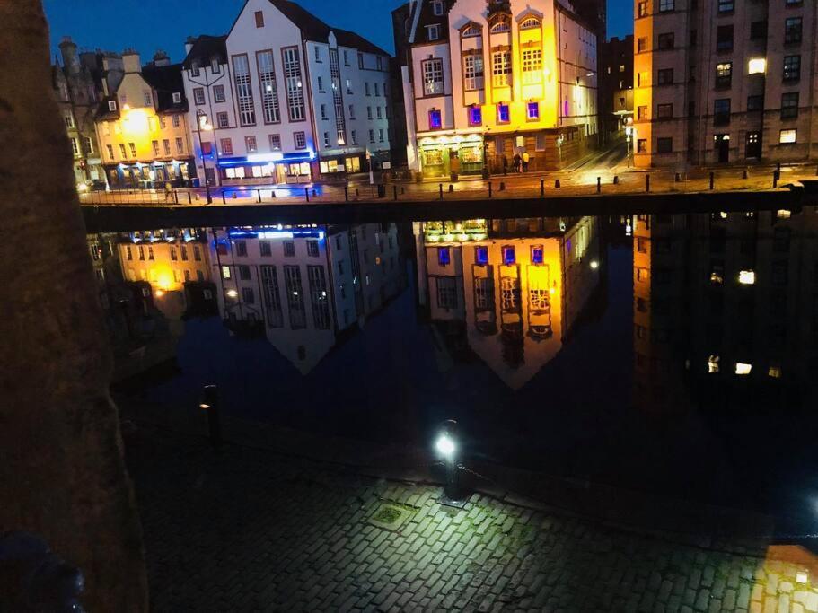 Vibrant Apartment At The Shore In Leith Εδιμβούργο Εξωτερικό φωτογραφία