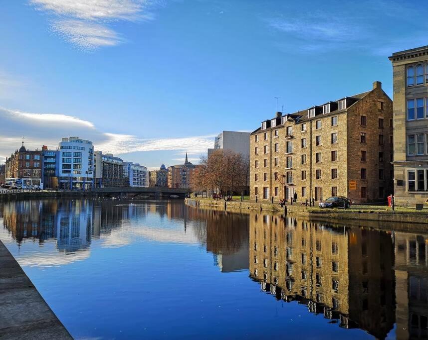 Vibrant Apartment At The Shore In Leith Εδιμβούργο Εξωτερικό φωτογραφία